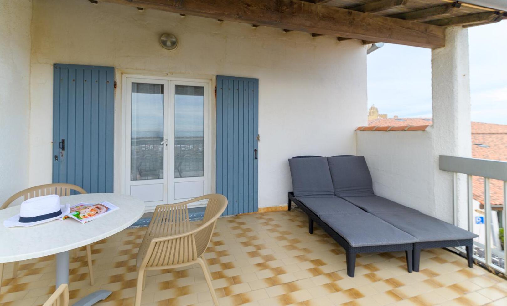 Abrivado Hotel