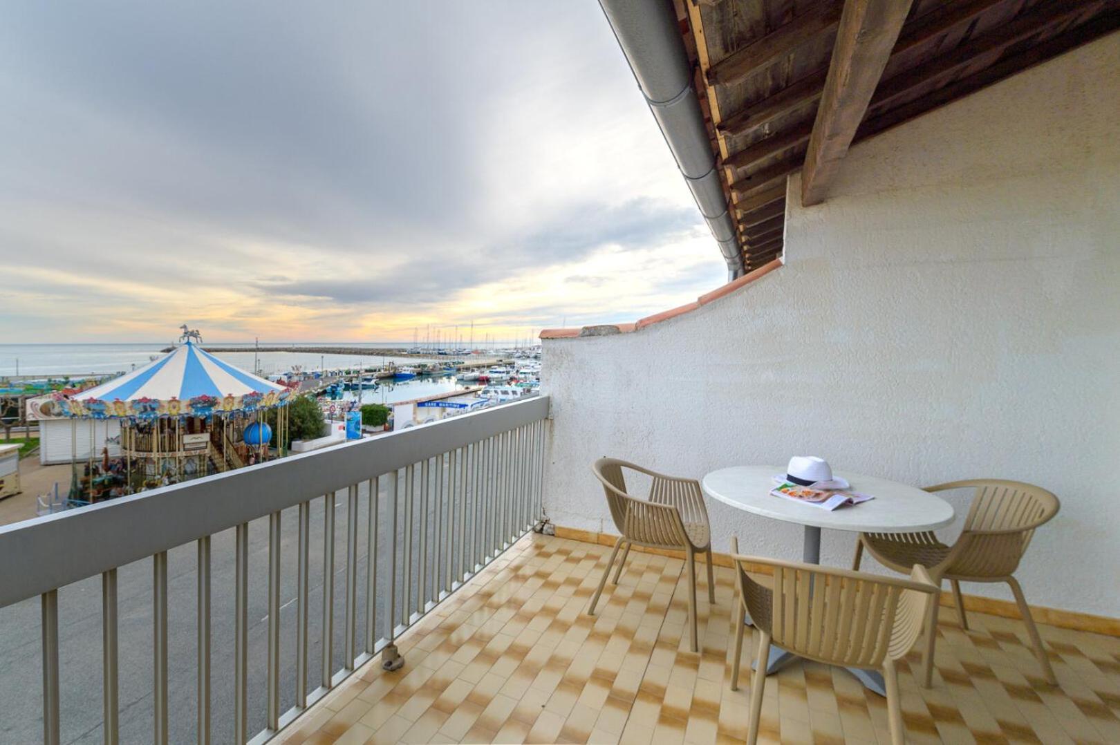 Hotel Abrivado 3*